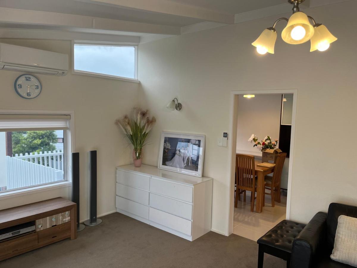 Hillcrest Homestay, Northshore, โอ๊คแลนด์ ภายนอก รูปภาพ