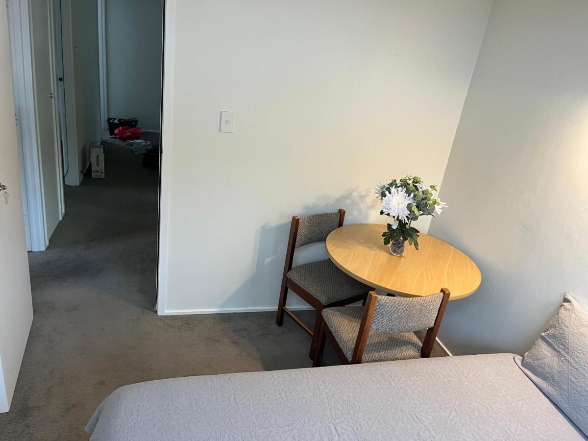 Hillcrest Homestay, Northshore, โอ๊คแลนด์ ภายนอก รูปภาพ