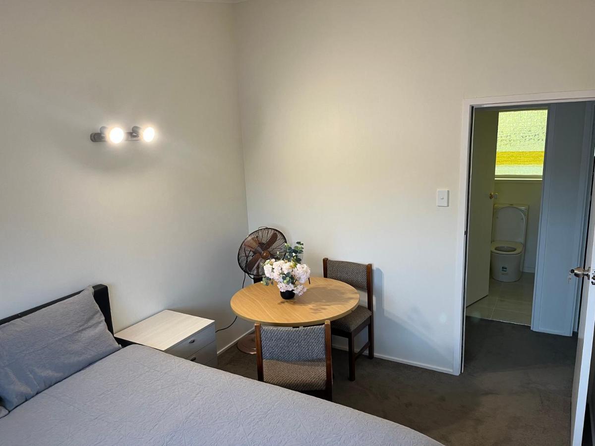 Hillcrest Homestay, Northshore, โอ๊คแลนด์ ภายนอก รูปภาพ
