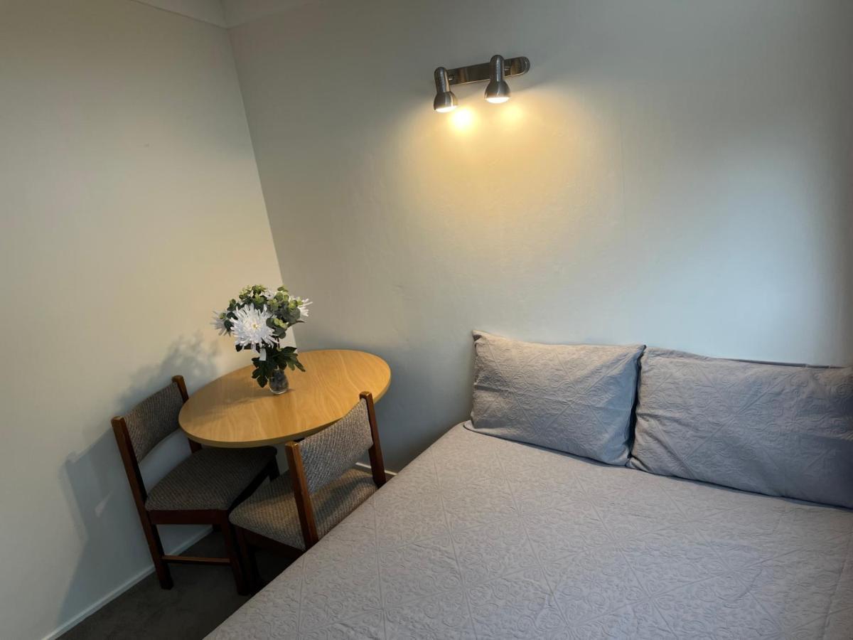 Hillcrest Homestay, Northshore, โอ๊คแลนด์ ภายนอก รูปภาพ